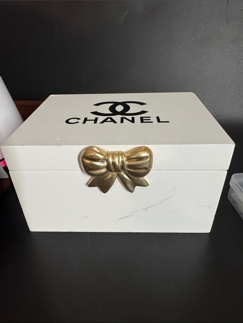 Luxury White Box with Gold Bow Accent - Picture 3 of 7